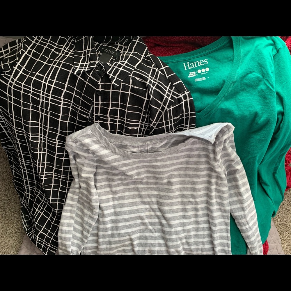 5 Piece Woman’s Large Bundle